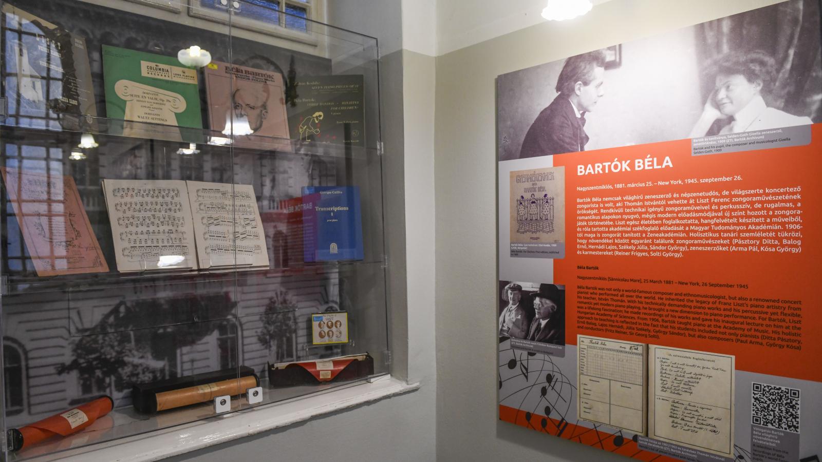 Bartók Béla külön fejezet. Új színt hozott a zongorajáték történetébe. Liszt egész életében foglalkoztatta