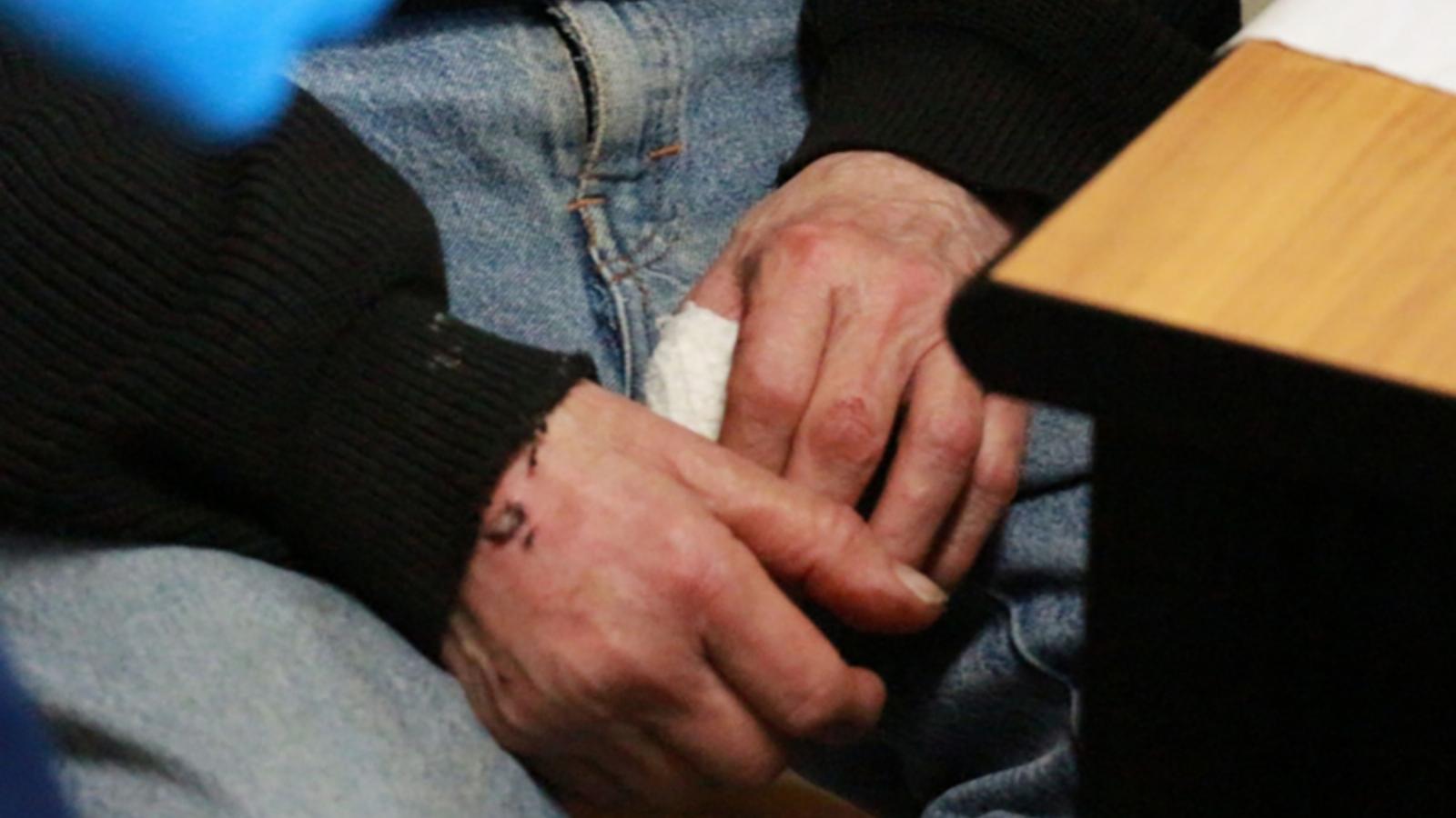 Rendőrségi felvétel a vádlottról 