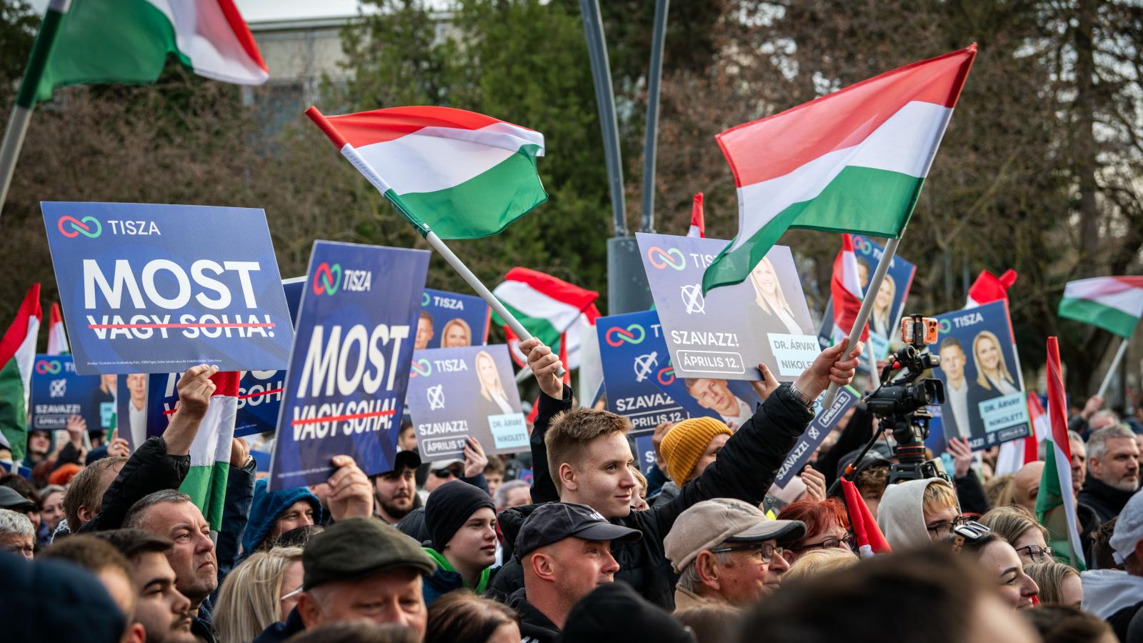 Másfél hét leforgása alatt a Tisza növelte a támogatottságát