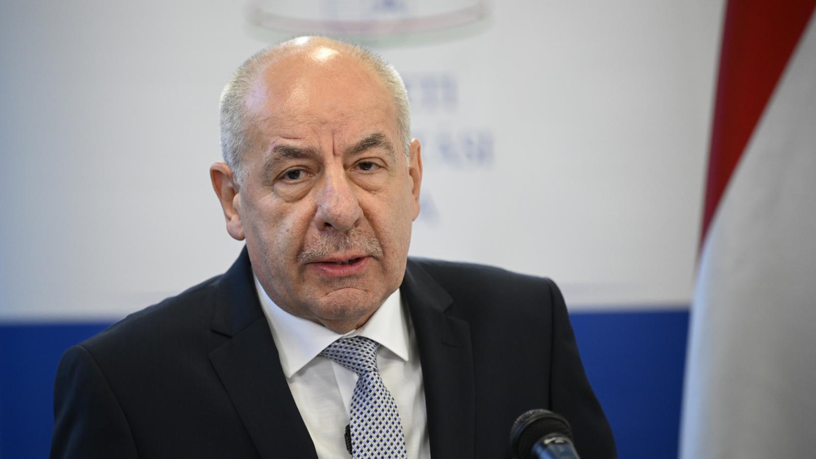 Korábbi felvétel