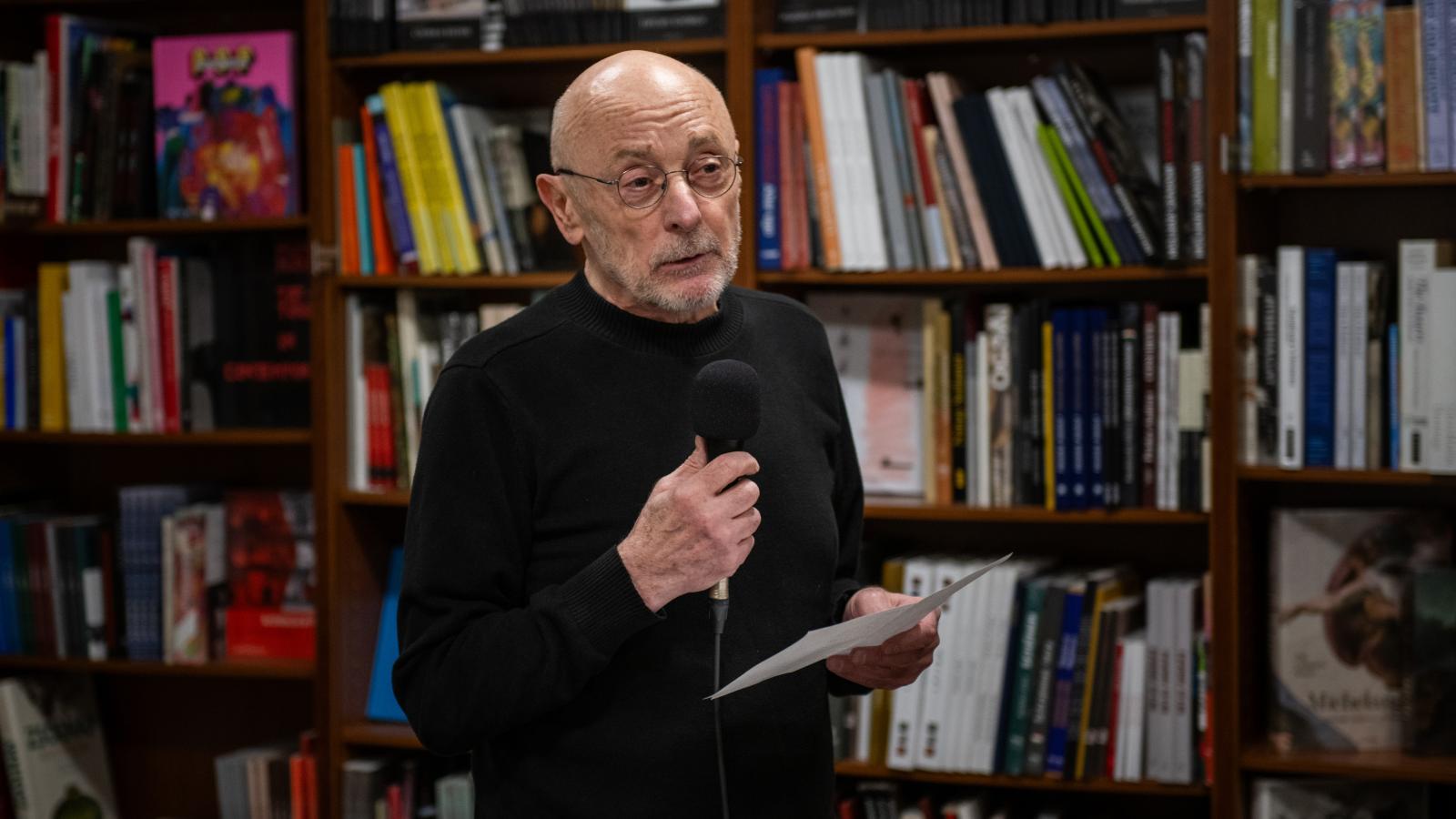  „Előbb vagy utóbb Magyarországon lesz orbántalanítás – mert egyszerűen nem tud nem lenni” – beszélt a jövőről Szilágyi Ákos a könyvbemutatón