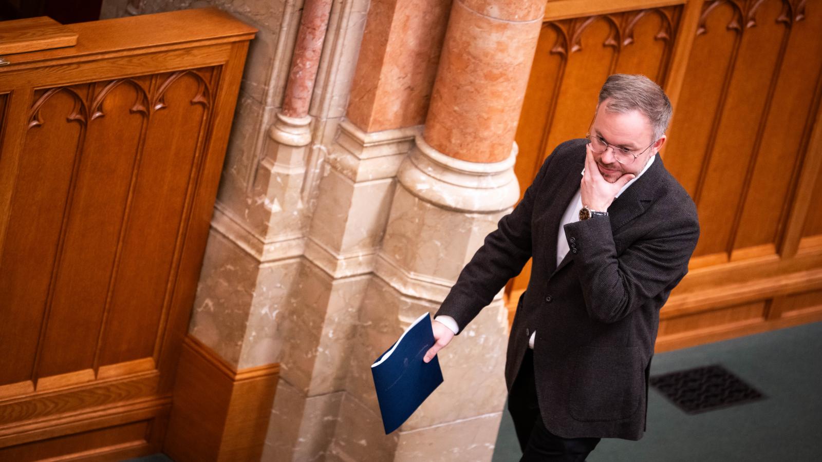 Korábbi felvétel