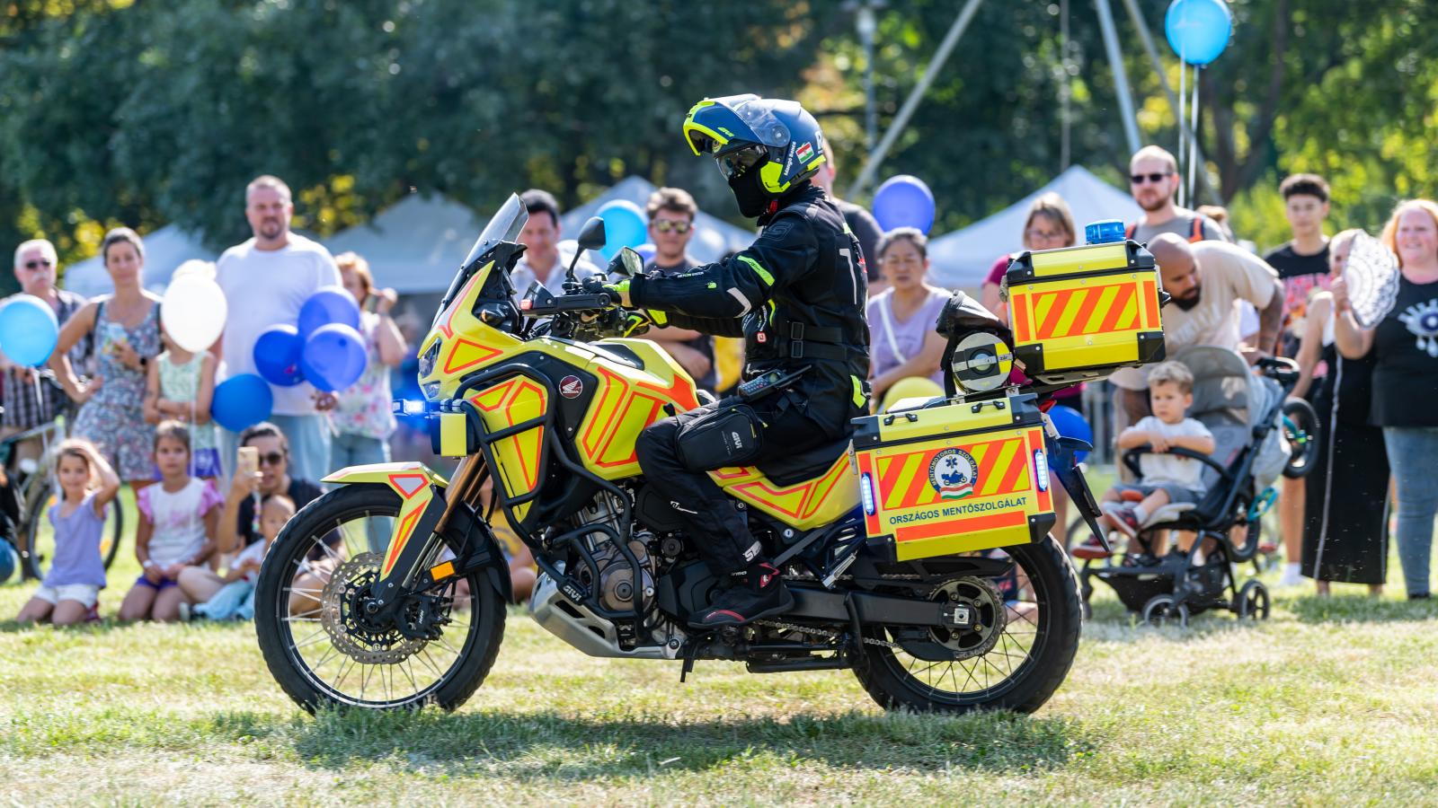 Szolgálatba lépnek a gyors reagálású, cirkáló mentők