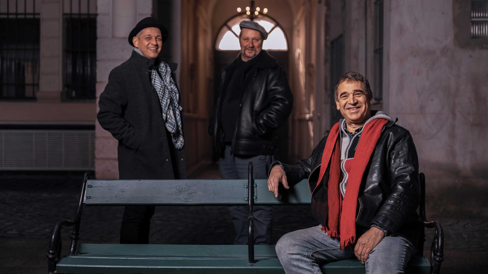 Balról jobbra: Little G Weevil, Nemes „Jambalaya” Zoltán és Vasicsek János