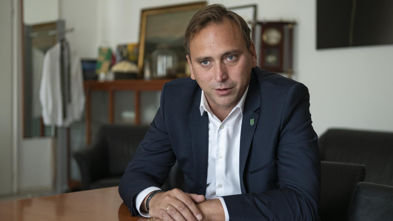 Őrsi Gergely - Korábbi felvétel