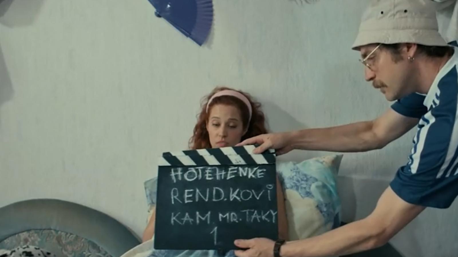 A Birodalom az RTL+ Premiumon. Ezek az emberek arra szerződnek, hogy személyiségromboló erőszakot viseljenek el, plusz kezeljék magukban az álszent társadalom megvetését