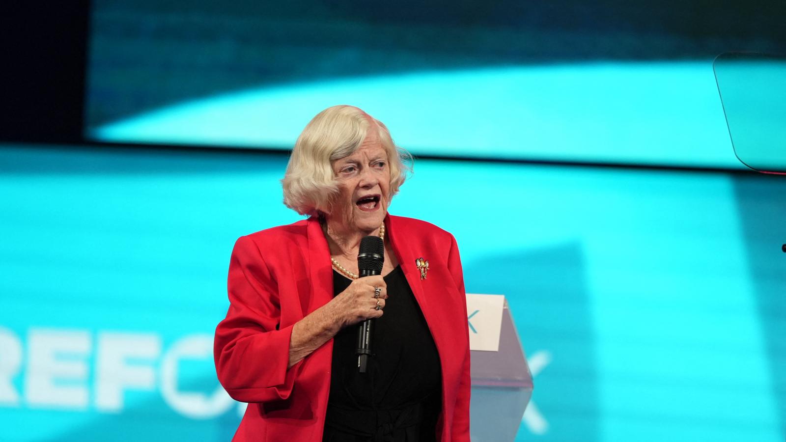 Ann Widdecombe