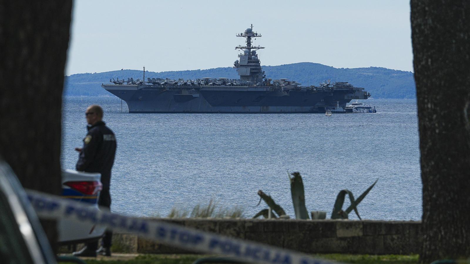 A világ eddigi legdrágább repülőgép-hordozóját, az USS Gerald Fordot is a Közel-Keletre vezényelte az USA