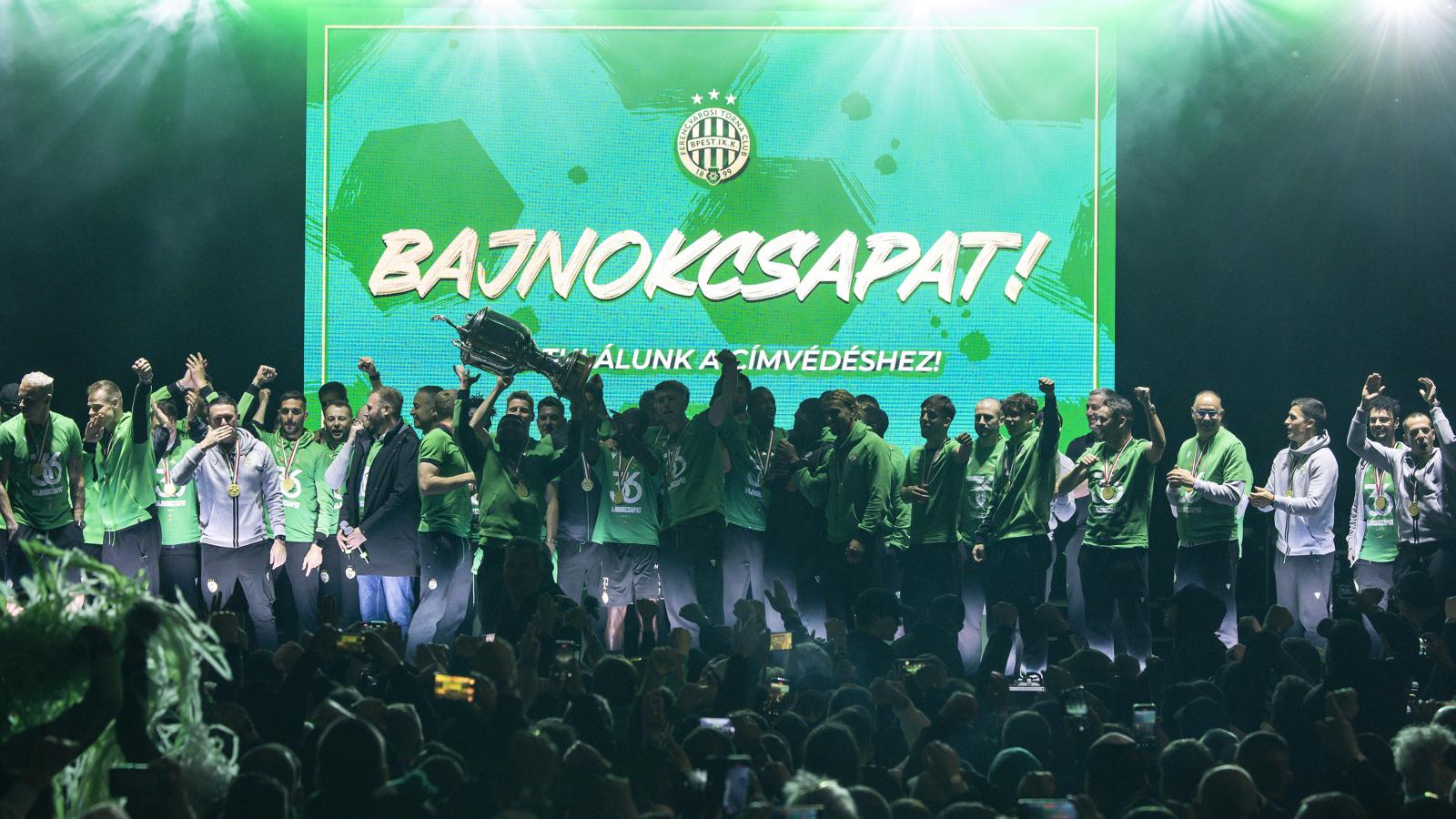 A bajnok Ferencváros sorozatban a hetedik, összességében a 36. bajnoki címet ünneplte 2025. májusában: lejtett a pálya