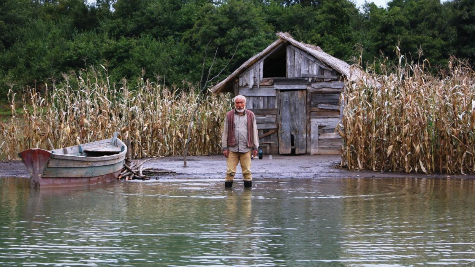 A legjobb játékfi lm a Kukorica-sziget című grúz alkotás lett, rendezője George Ovashvili FORRÁS: TRIESZTI FILMFESZTIVÁL