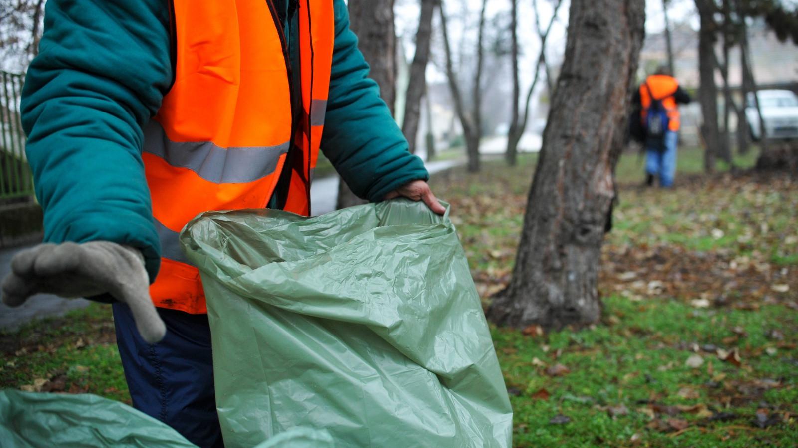 Fiataloknak nem jár közmunka FOTÓ: TÓTH GERGŐ