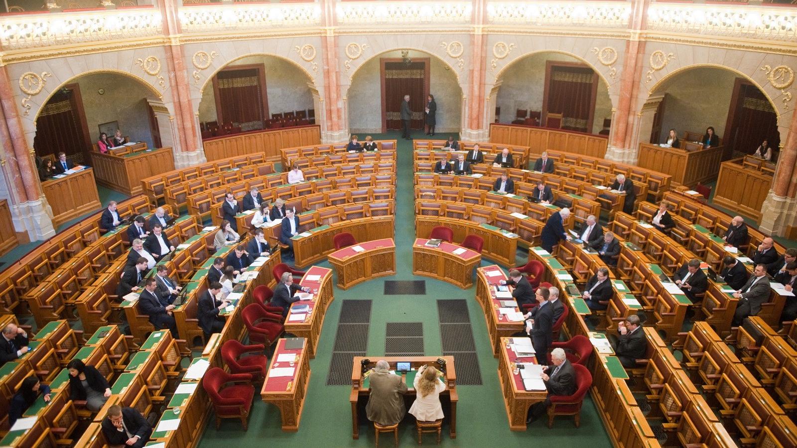 A parlament ülése egy korábbi felvételen. FOTÓ: Tóth Gergő/Népszava