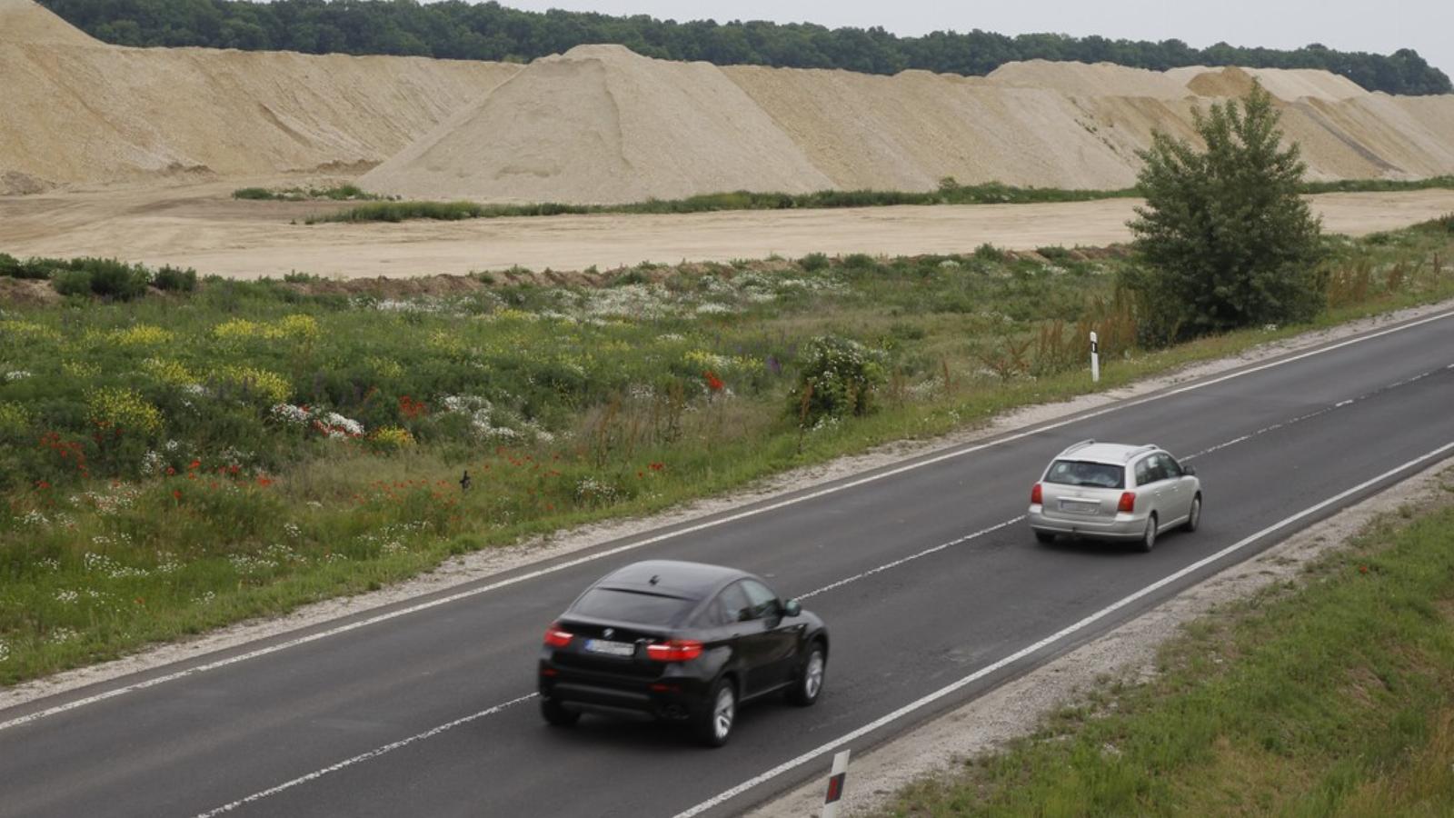 A tervezett M4 sztrádaszakasz autóútként való megépítése sem lesz olcsóbb, mint amit korábban kalkuláltak FOTÓ: SZALMÁS PÉTER