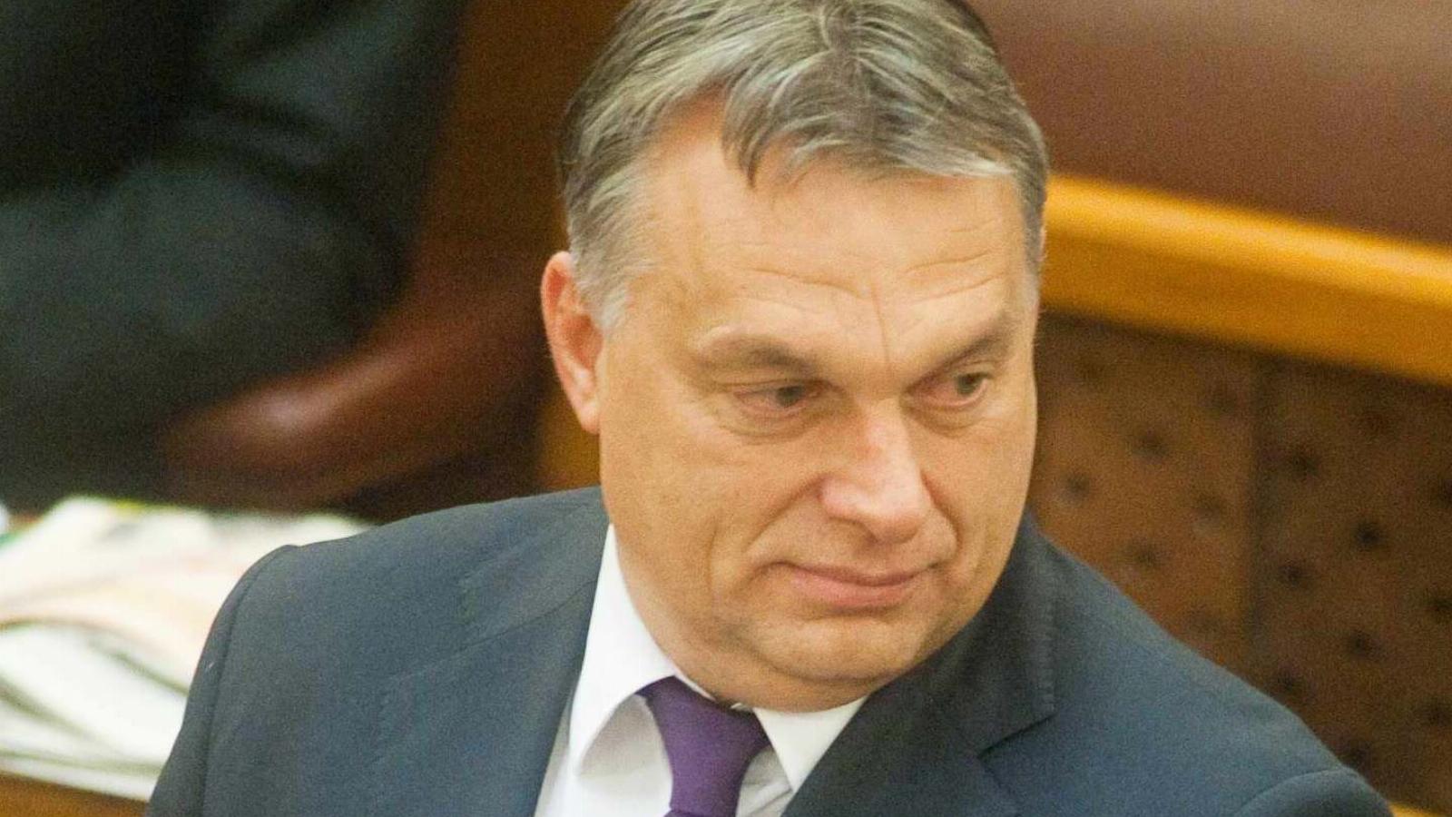 Orbán és az a szörnyű lila nyakkendő FOTÓK: TÓTH GERGŐ