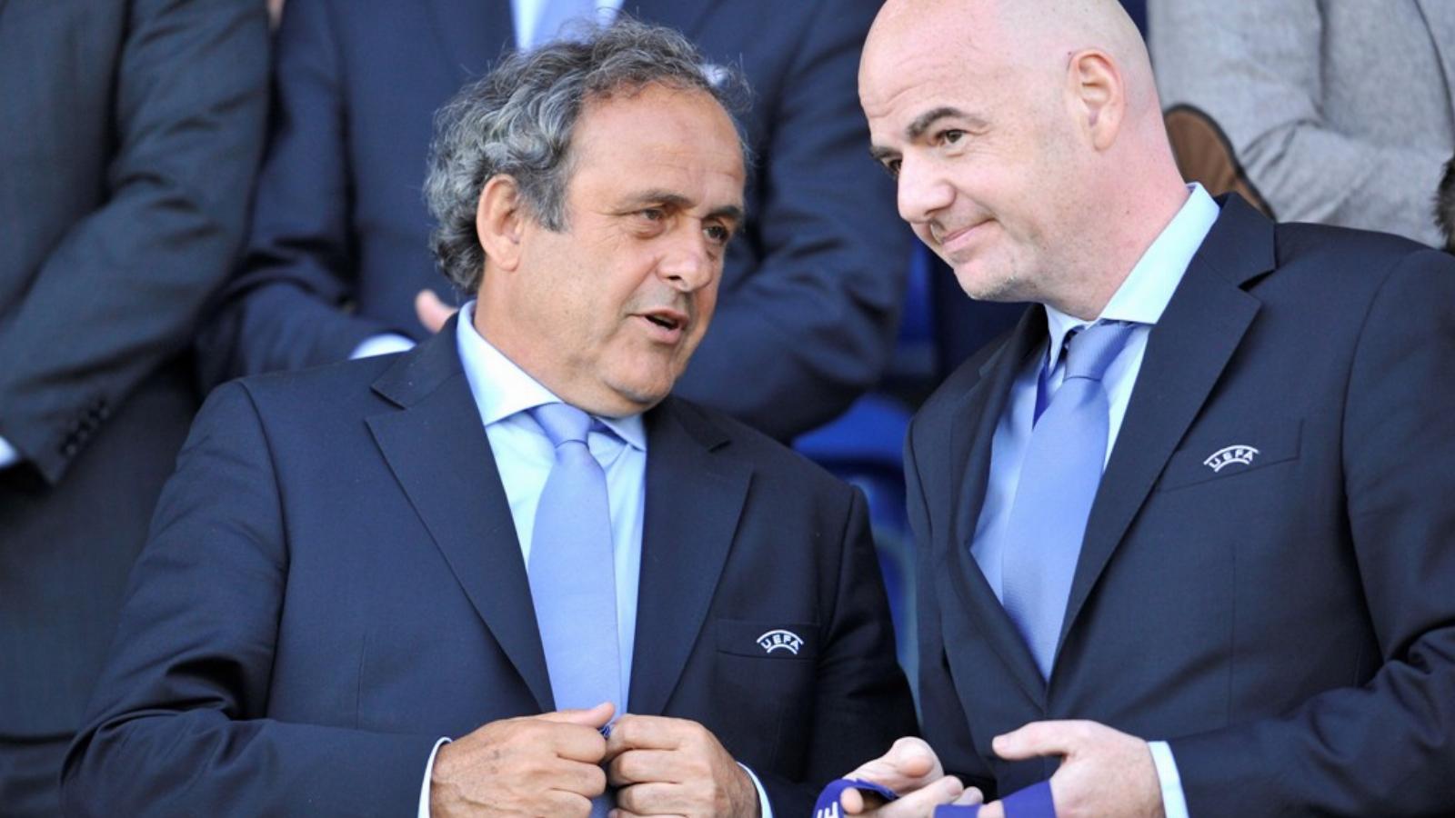 Platini megbeszéli a stratégiát Infantinóval FOTÓ: EUROPRESS/GETTY IMAGES/HAROLD CUNNINGHAM