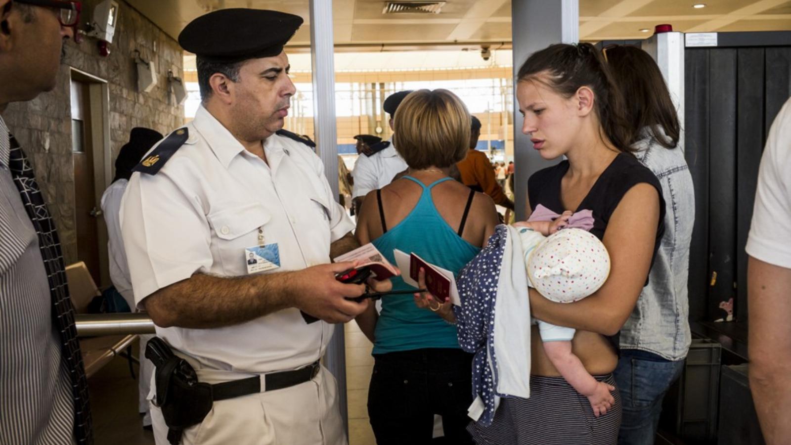 A brit járatok felfüggesztése miatt kétezer brit turista ragadt az egyiptomi üdülővárosban FOTÓ: EUROPRESS/GETTY IMAGES/DAVID DE