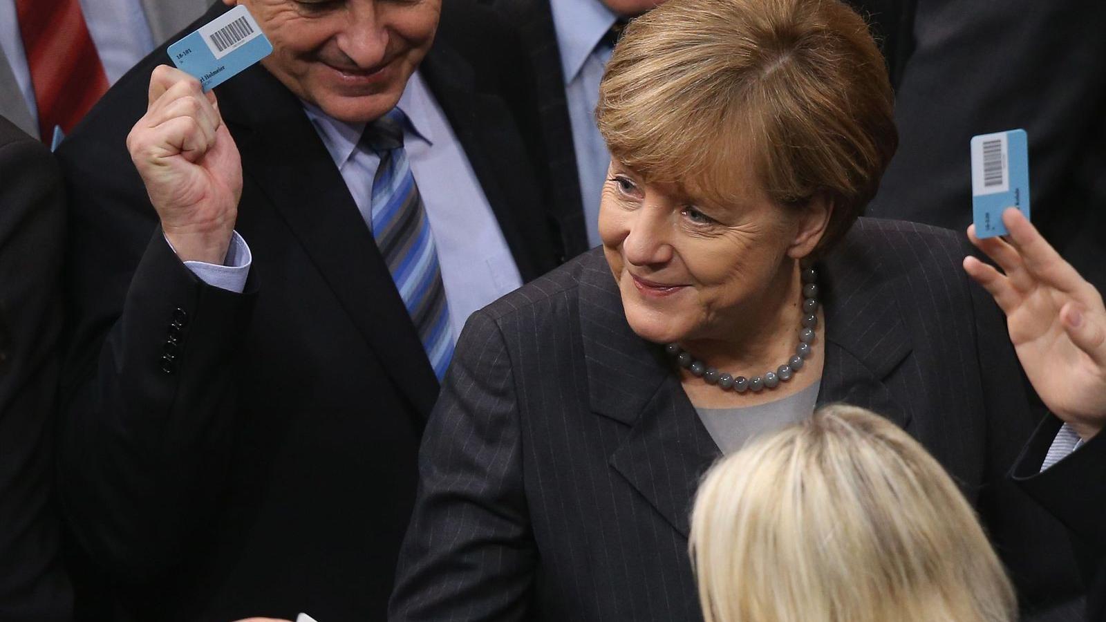 Angela Merkel leadja szavazatát FOTÓ: EUROPRESS/GETTY IMAGES/SEAN GALLUP