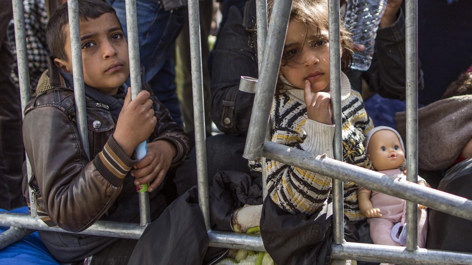 A macedón határnál ragadt menekültek félnek, hogy nem mehetnek tovább. Illusztráció: Dan Kitwood/Getty Images