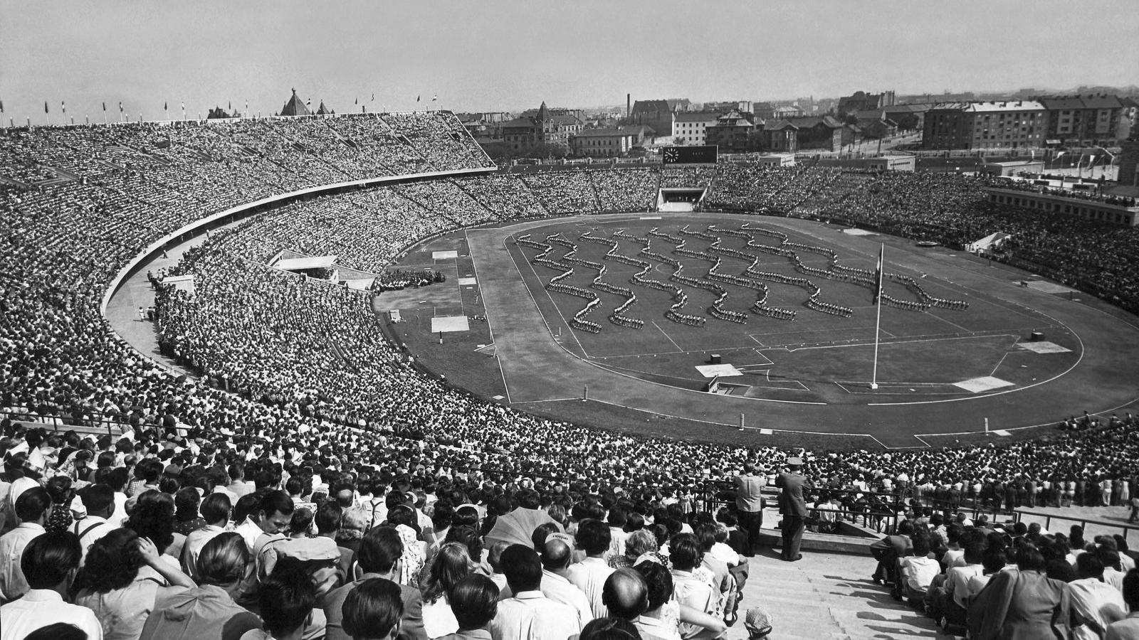 Több év csúszás után, 1953. augusztus 20-án adták át a Népstadiont FOTÓ: FORTEPAN/KOVÁCS JÓZSEF