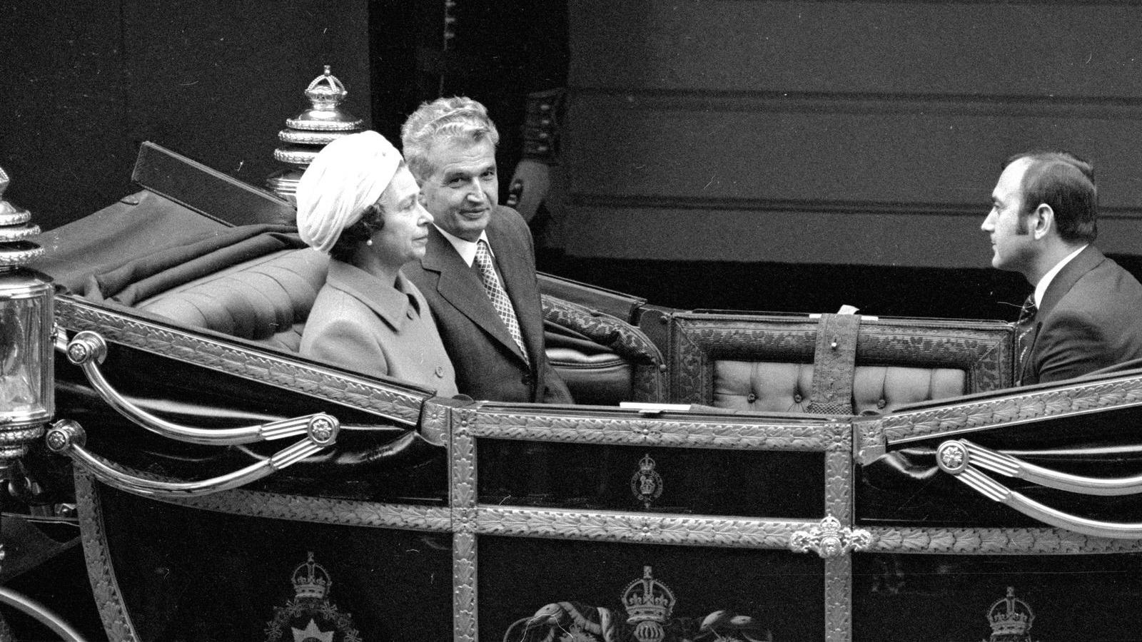 Ceausescu egykor a Nyugat kedvence volt. 1978-ban II. Erzsébet királynővel találkozott FOTÓ: EUROPRESS/GETTY IMAGES/HULTON ARCHI