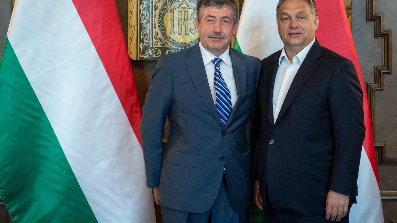 Orbán José Perurenával. MTI Fotó: Miniszterelnöki Sajtóiroda/botár Gergely