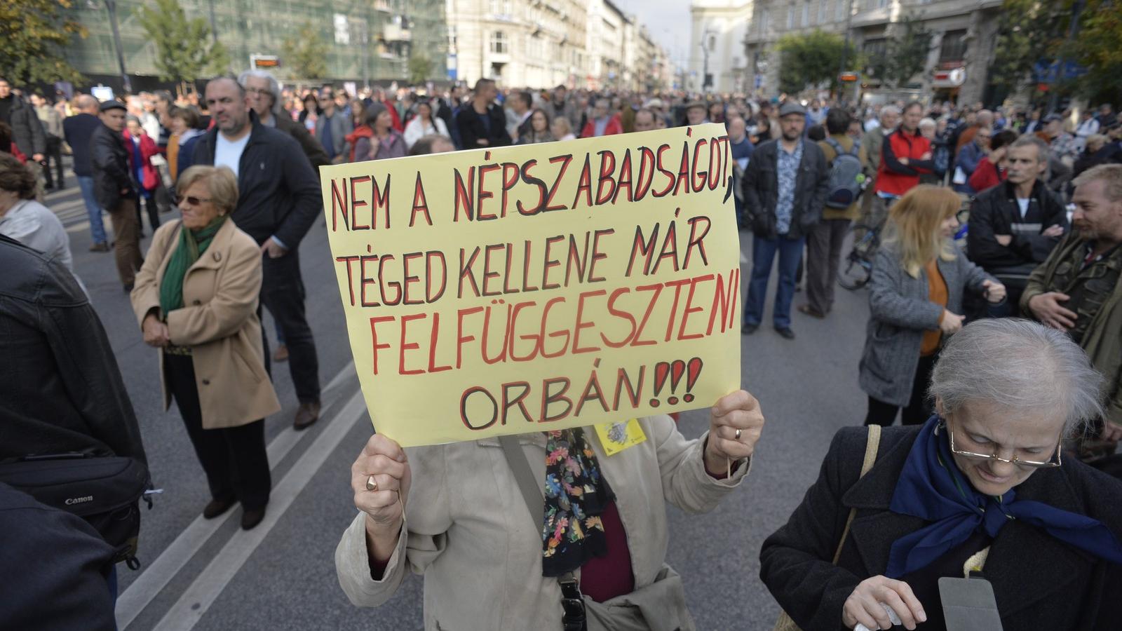 Pillanatkép a vasárnapi tüntetésről. FOTÓ: Tóth Gergő