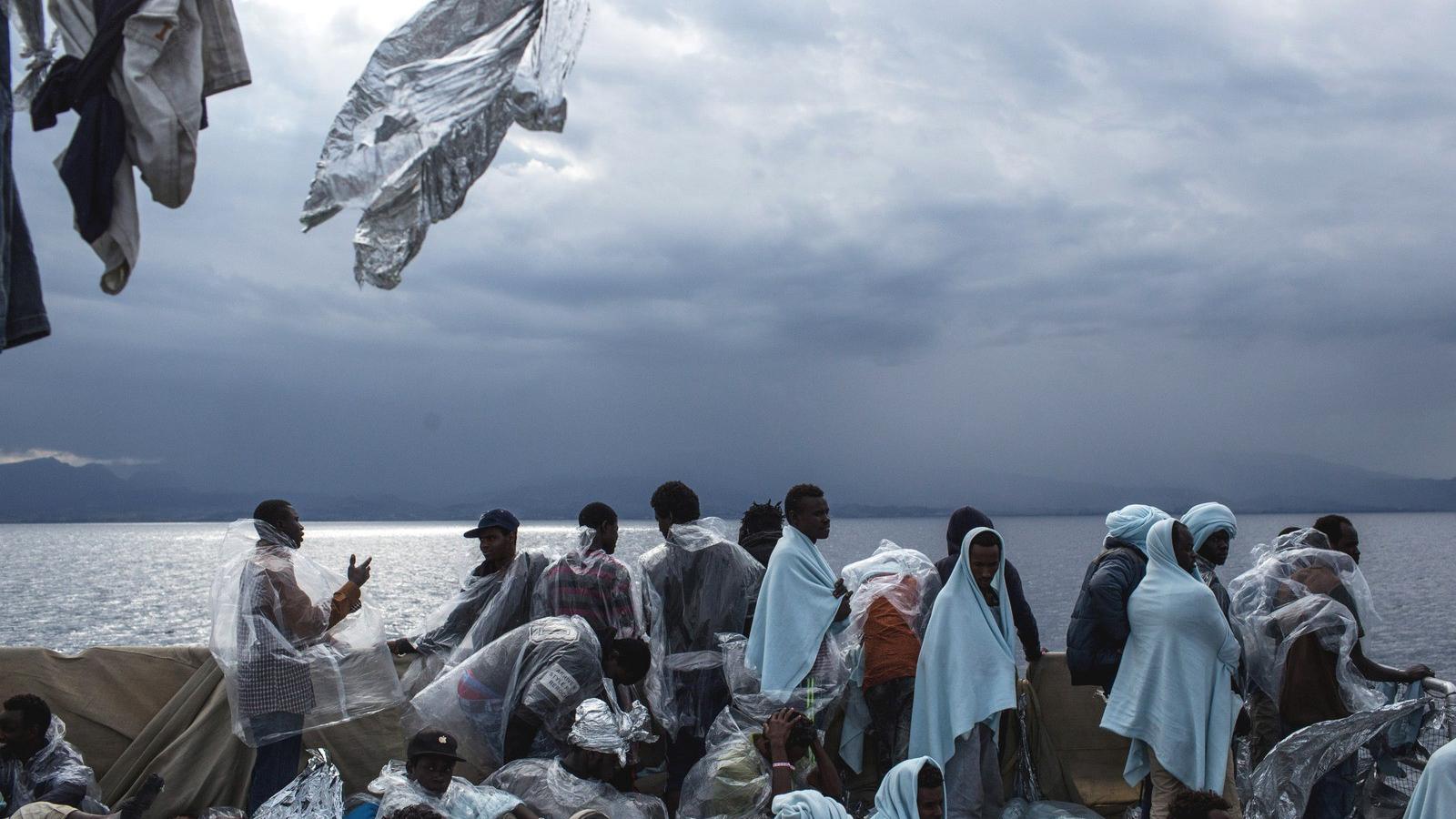 A Földközi-tengeren sodródó menekültek gyakran sosem érik el az európai partokat FOTÓ: GETTY IMAGES/CHRIS MCGRATH