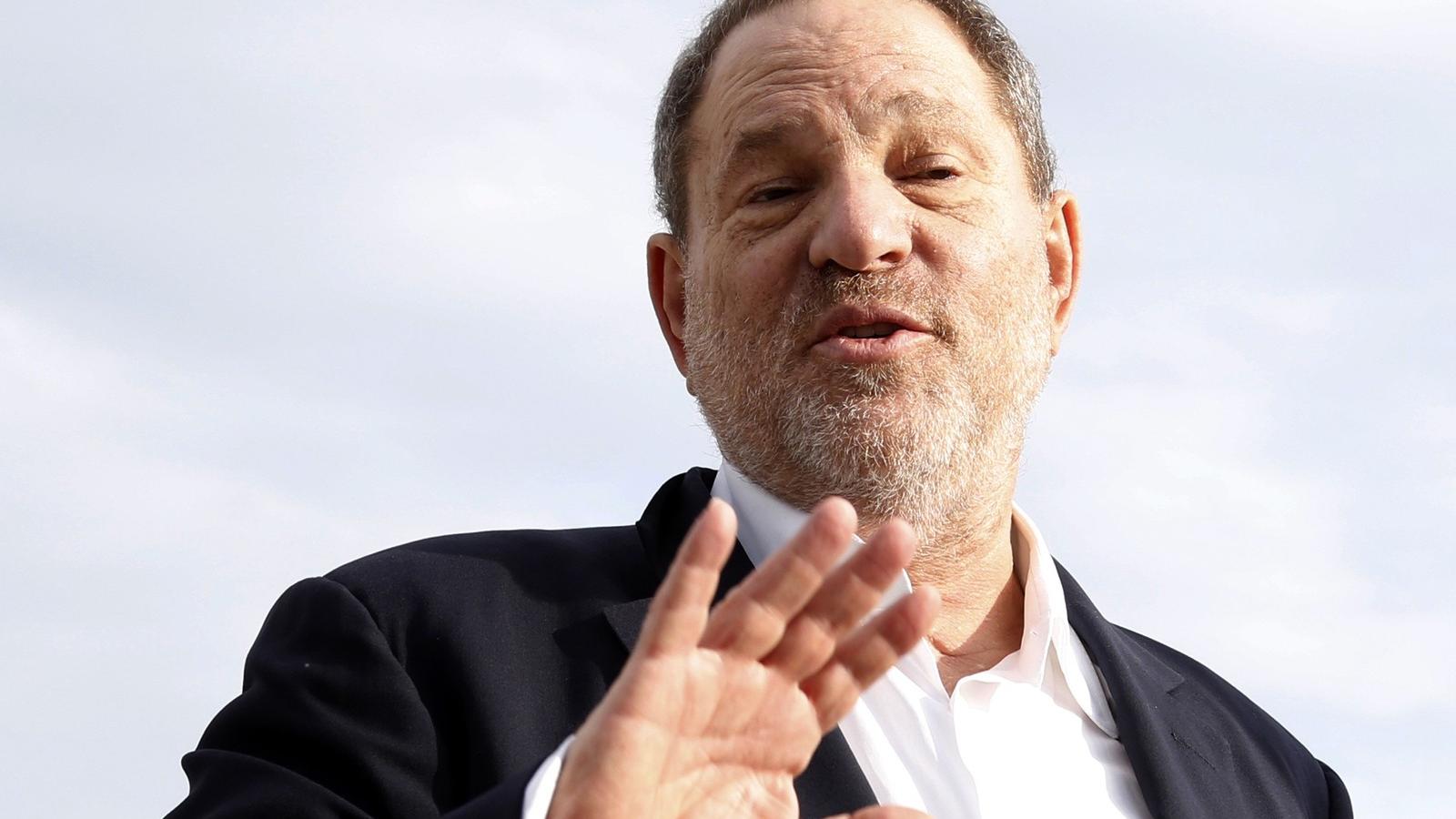 Harvey Weinstein mindent tagad. FOTÓ: AFP/VALERY HACHE