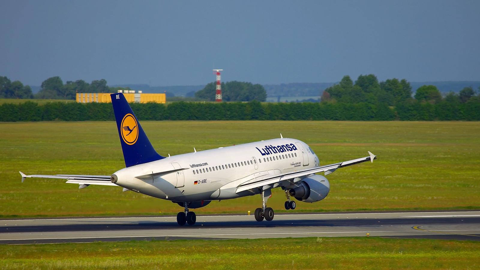 Airbus A319-es utasszállító repülőgép, illusztráció. FOTÓ: SHUTTERSTOCK