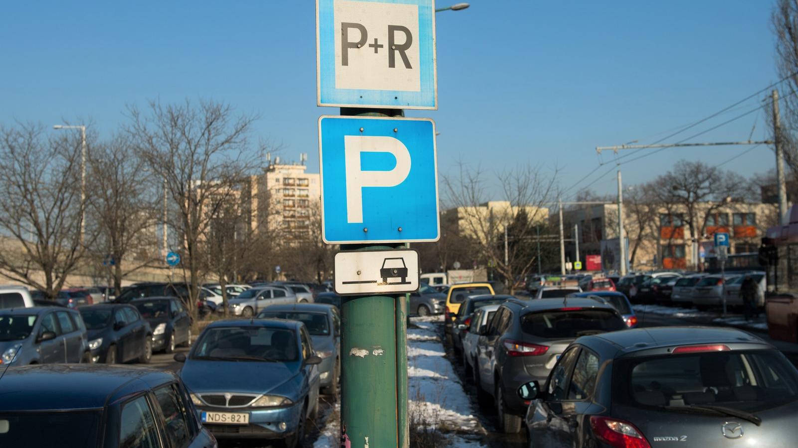 A kerületek inkább a pénz beszedésében érdekeltek, és nem a kedvezményes parkolási feltételek biztosításában Fotó: Tóth Gergő