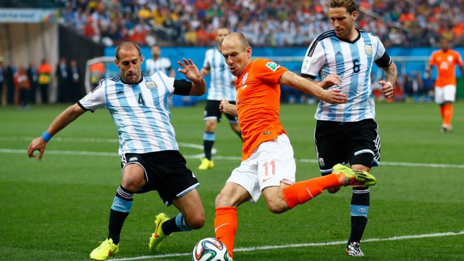 Arjen Robben a hátán vitte a holland csapatot, de ez is kevésnek bizonyult FOTÓK : EUROPRESS/GETTY IMAGES/SPORT