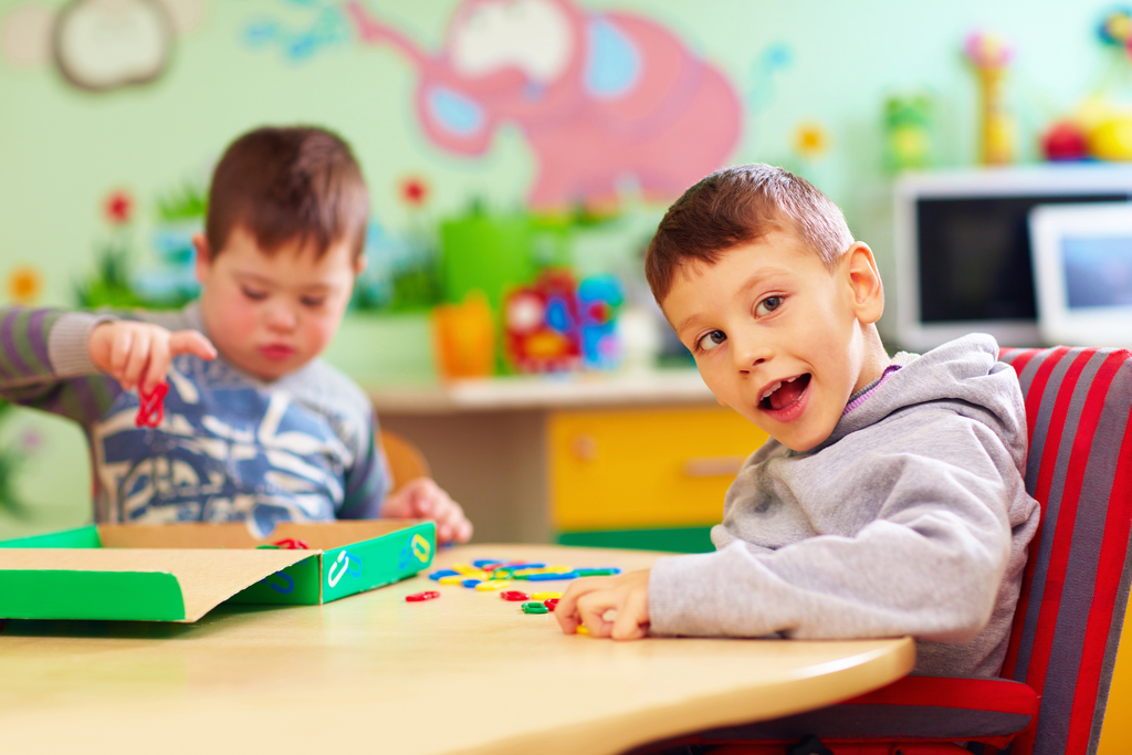 Nemcsak testi, szellemi fogyaték, de a rendszer is „húzza” a kicsiket FOTÓ: SHUTTERSTOCK/OLESAI BILKE