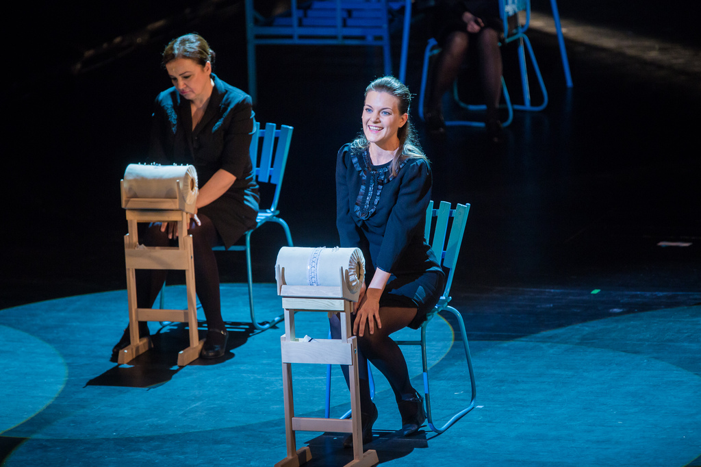 Radnay Csilla a Bernarda Alba egyik jelenetében