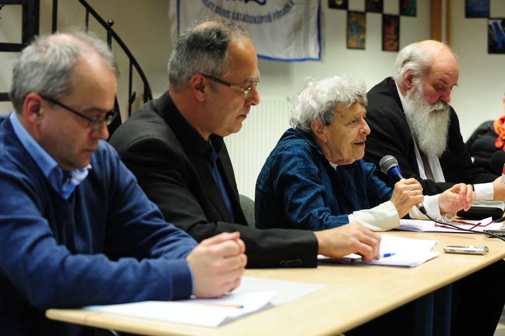 Horváth András, Lovas Zoltán, Ferge Zsuzsa és Iványi Gábor: hazánk válaszúthoz érkezett FOTÓ: VAJDA JÓZSEF