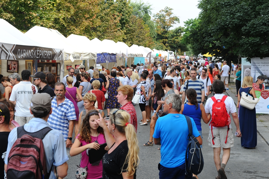 A rakpartra nőtte ki magát a rendezvény